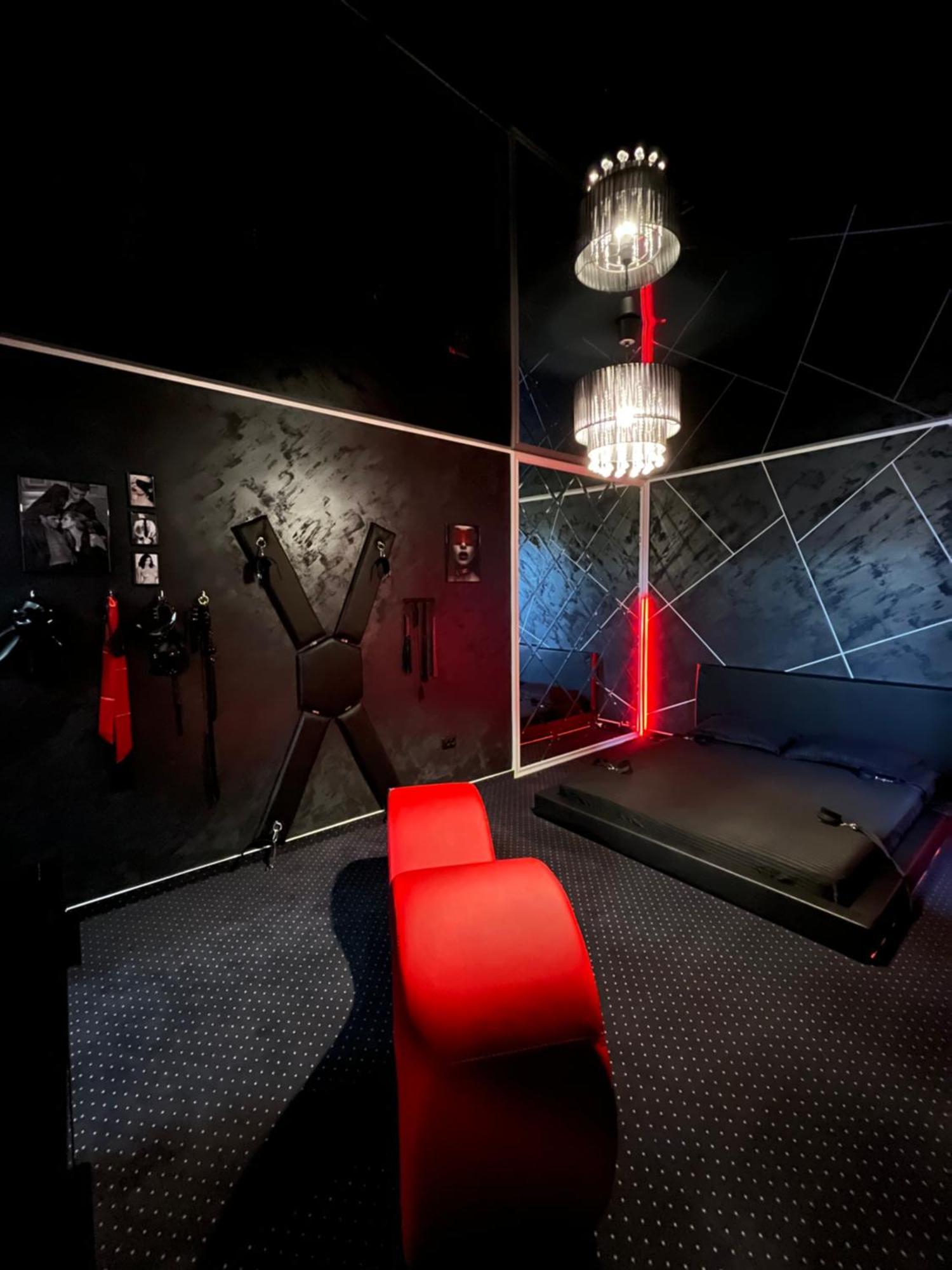 Adult Only Fantasy Room Bukurešť Exteriér fotografie