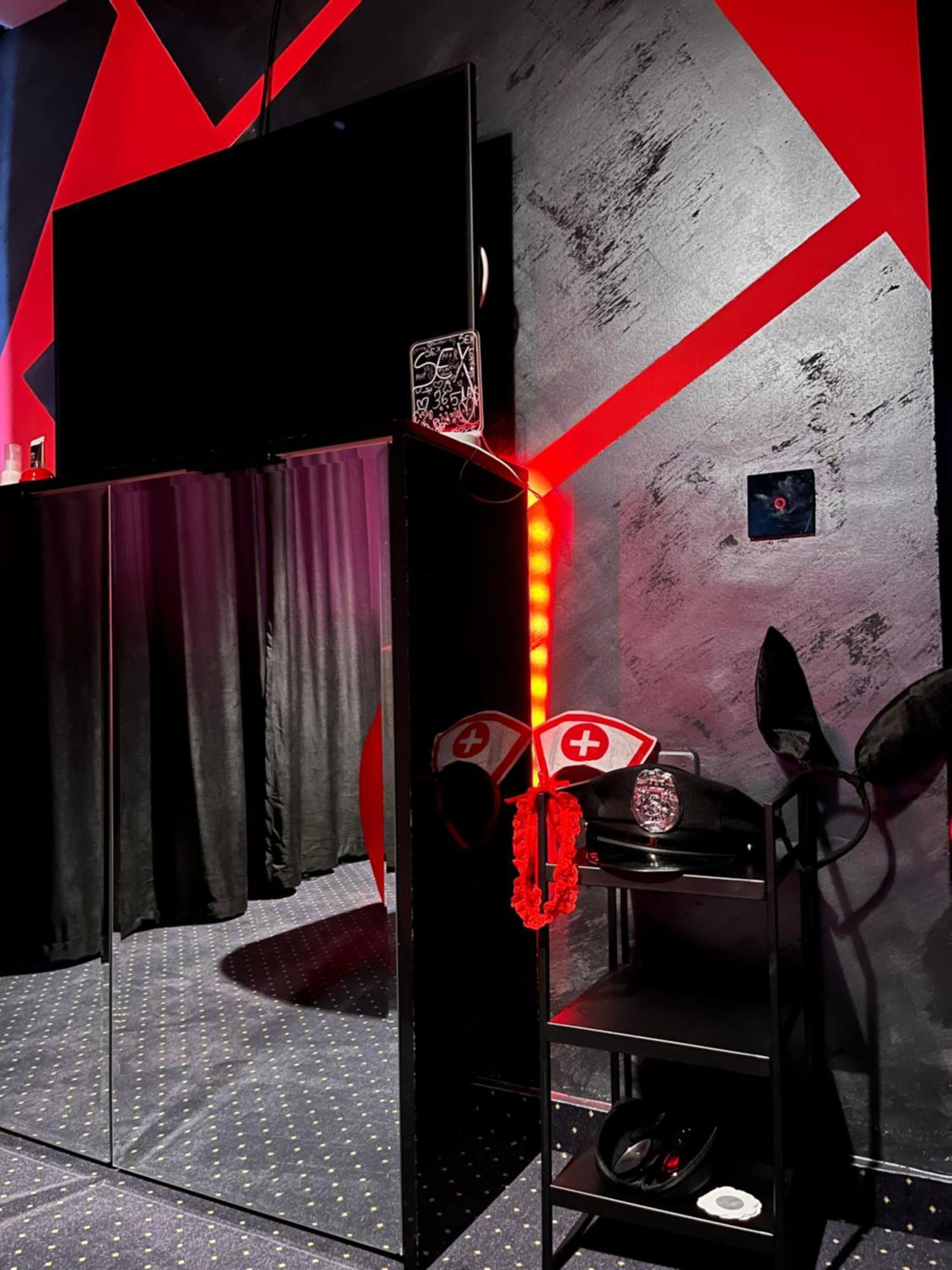 Adult Only Fantasy Room Bukurešť Exteriér fotografie