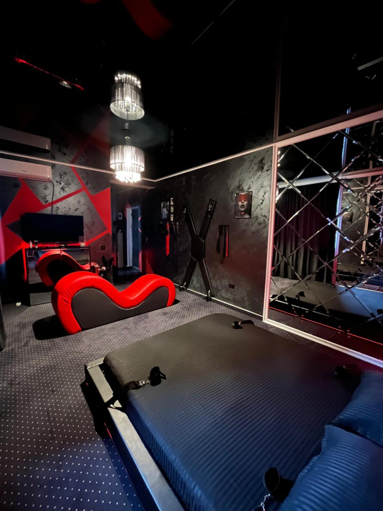 Adult Only Fantasy Room Bukurešť Exteriér fotografie